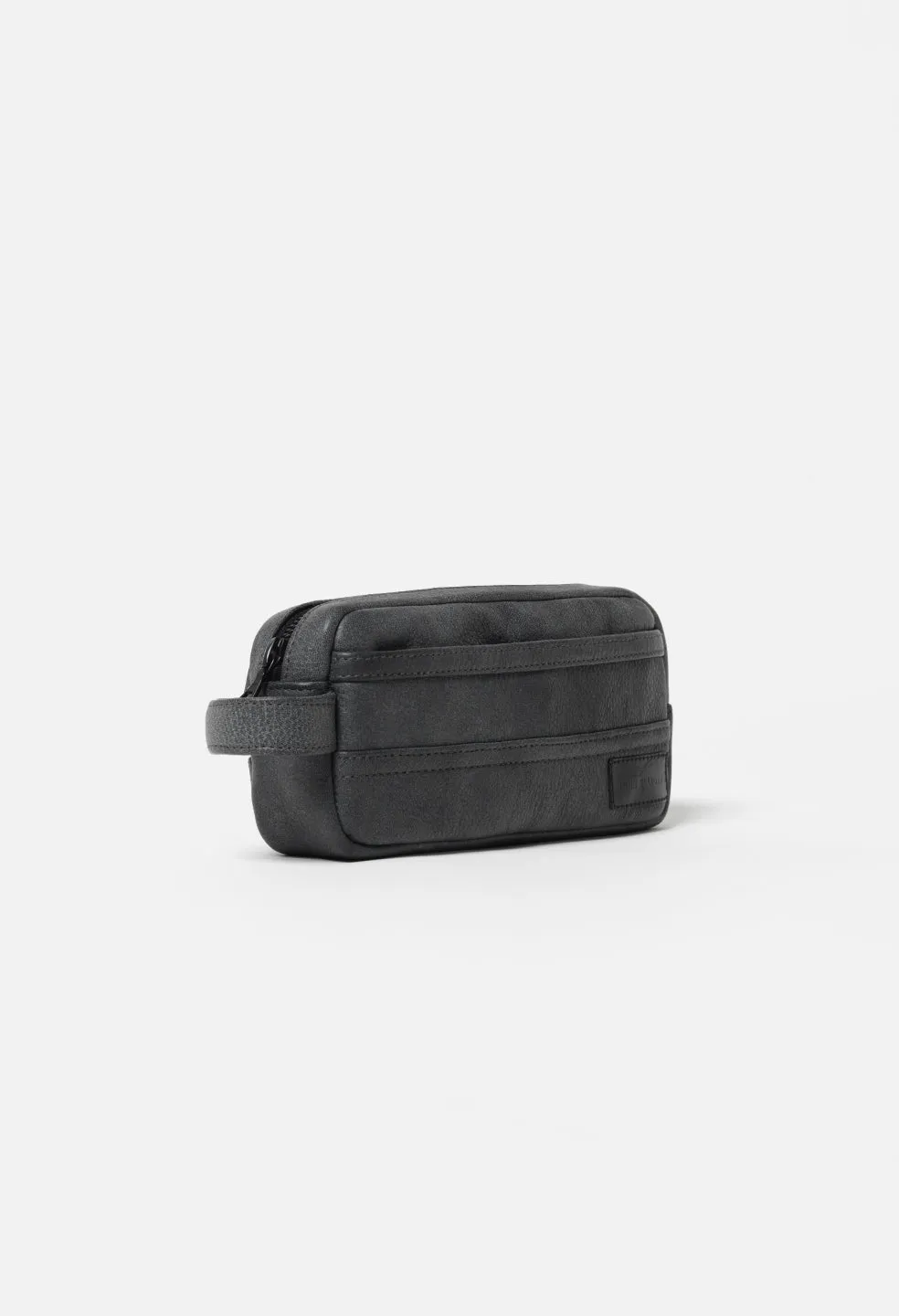 Leather Pouch / Shark
